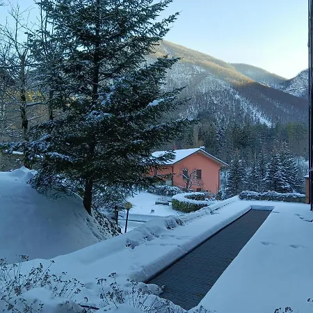 Bilocale Gran Chalet Монтекрето