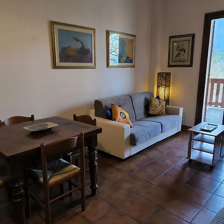Апартаменты Bilocale Gran Chalet Монтекрето
