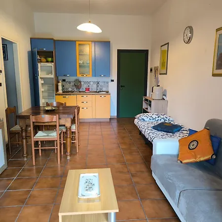 Bilocale Gran Chalet * Монтекрето
